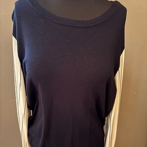 Beautiful DKNY sweater